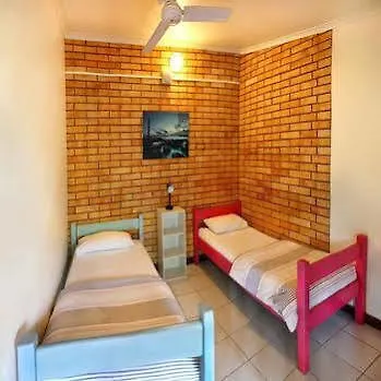 Colonial Village Resort Urangan