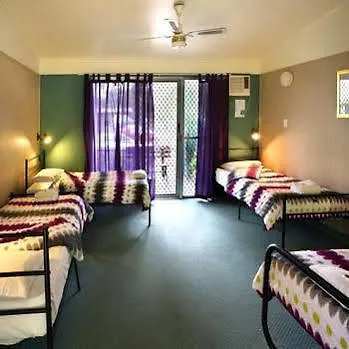 Hotel Colonial Village Resort Urangan